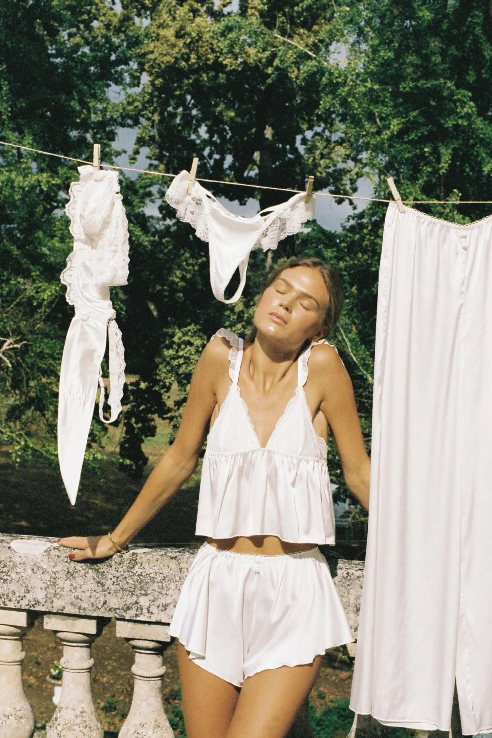 hanna_short_snow_white_3.webp Fashion Kat The Label Hanna Short Snow white